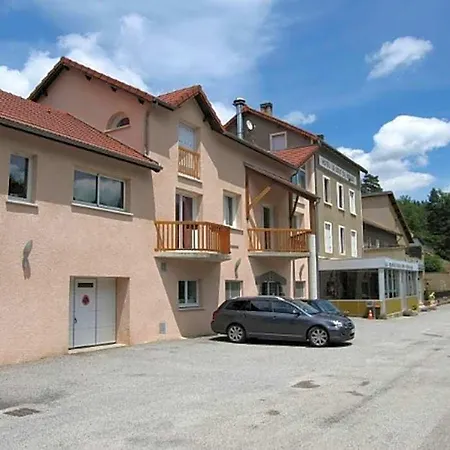 Du Bout Du Monde Otel