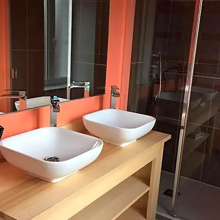 Hotel Du Bout Du Monde 3*