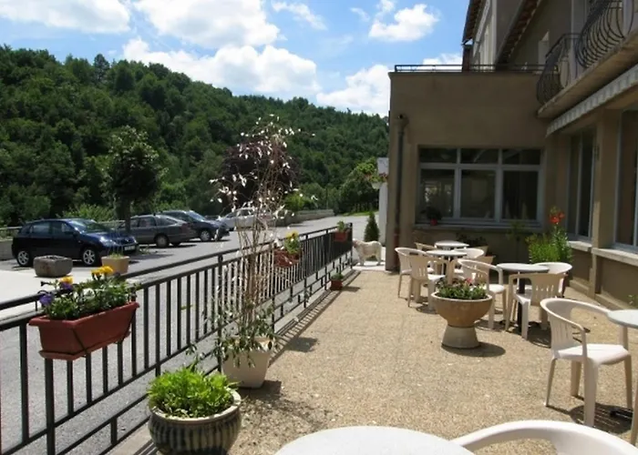 Hotel Du Bout Du Monde 3*