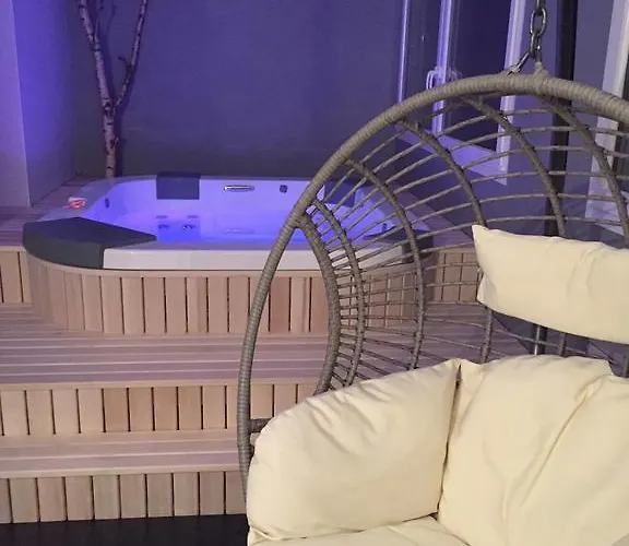 Du Bout Du Monde Hotel 3*